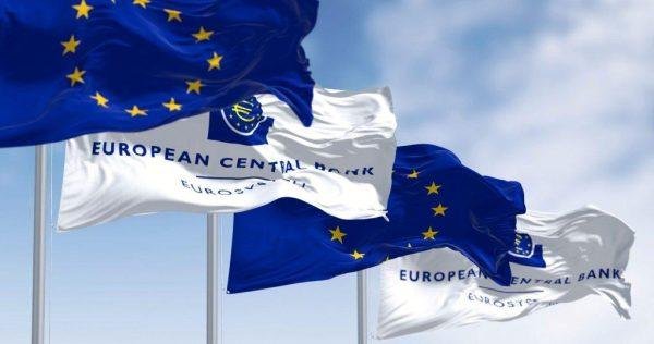 ΕΚΤ: Φωτιά στις δόσεις στεγαστικών και επιχειρηματικών δανείων ΕΚΤ:-Φωτιά-στις-δόσεις-στεγαστικών-και-επιχειρηματικών-δανείων