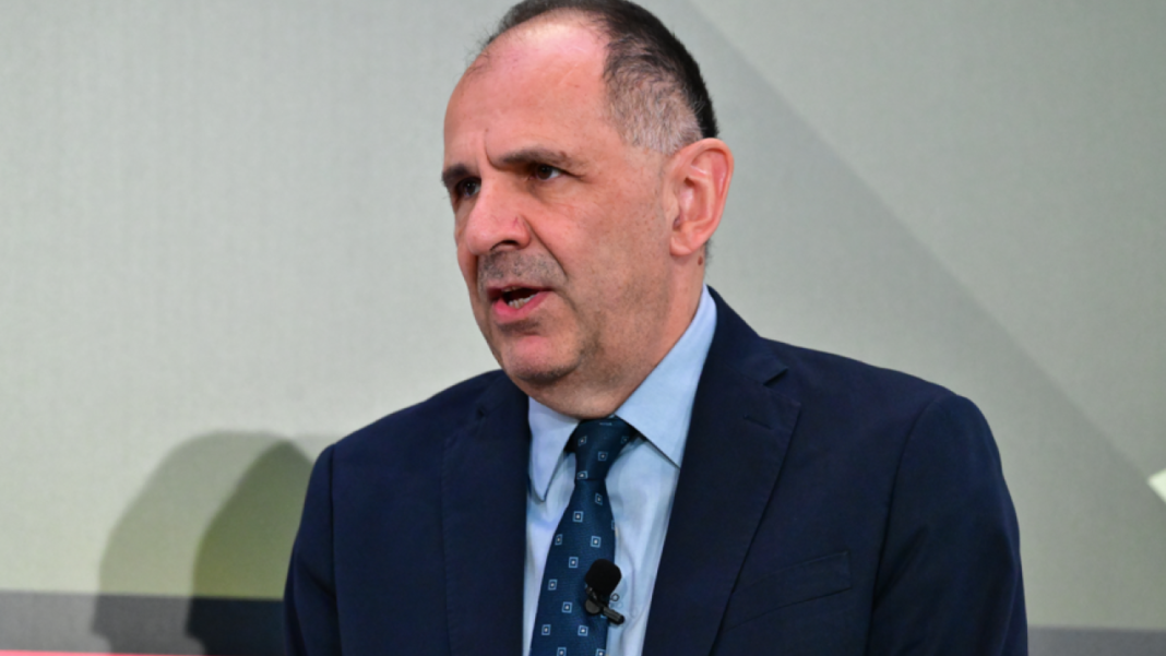 Γεραπετρίτης: Μόνη διαφορά με την Τουρκία υφαλοκρηπίδα και ΑΟΖ – Δεν συζητάμε «γκρίζες ζώνες» και αποστρατιωτικοποίηση Γεραπετρίτης:-Μόνη-διαφορά-με-την-Τουρκία-υφαλοκρηπίδα-και-ΑΟΖ-–-Δεν-συζητάμε-«γκρίζες-ζώνες»-και-αποστρατιωτικοποίηση