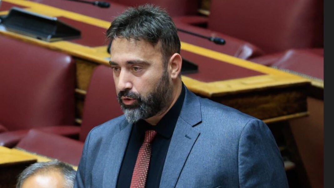 Γ. Μανούσος: «Ουσιαστικά εκπροσωπώ τη Συμμαχία Ελλήνων» – Αντιδράσεις από ΚΚΕ και Πλεύση Ελευθερίας Γ.-Μανούσος:-«Ουσιαστικά-εκπροσωπώ-τη-Συμμαχία-Ελλήνων»-–-Αντιδράσεις-από-ΚΚΕ-και-Πλεύση-Ελευθερίας