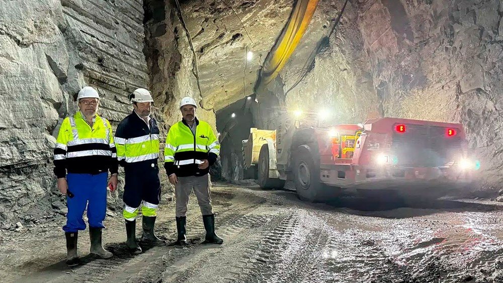 Η ισπανική παραγωγός βολφραμίου Abejonar Tungsten ετοιμάζει εισαγωγή στο Χρηματιστήριο του Λονδίνου Η-ισπανική-παραγωγός-βολφραμίου-abejonar-tungsten-ετοιμάζει-εισαγωγή-στο-Χρηματιστήριο-του-Λονδίνου