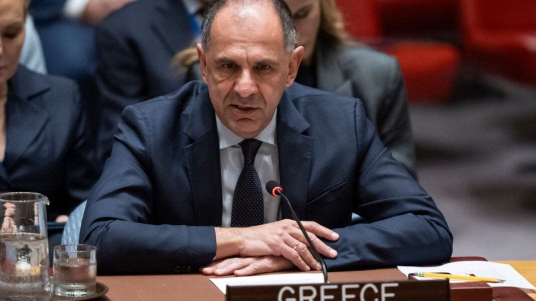Γεραπετρίτης στον ΣΚΑΪ: Το καλώδιο ουδέποτε περνούσε από τουρκικά θαλάσσια πάρκα, κανένας λόγος αναχάραξης Γεραπετρίτης-στον-ΣΚΑΪ:-Το-καλώδιο-ουδέποτε-περνούσε-από-τουρκικά-θαλάσσια-πάρκα,-κανένας-λόγος-αναχάραξης