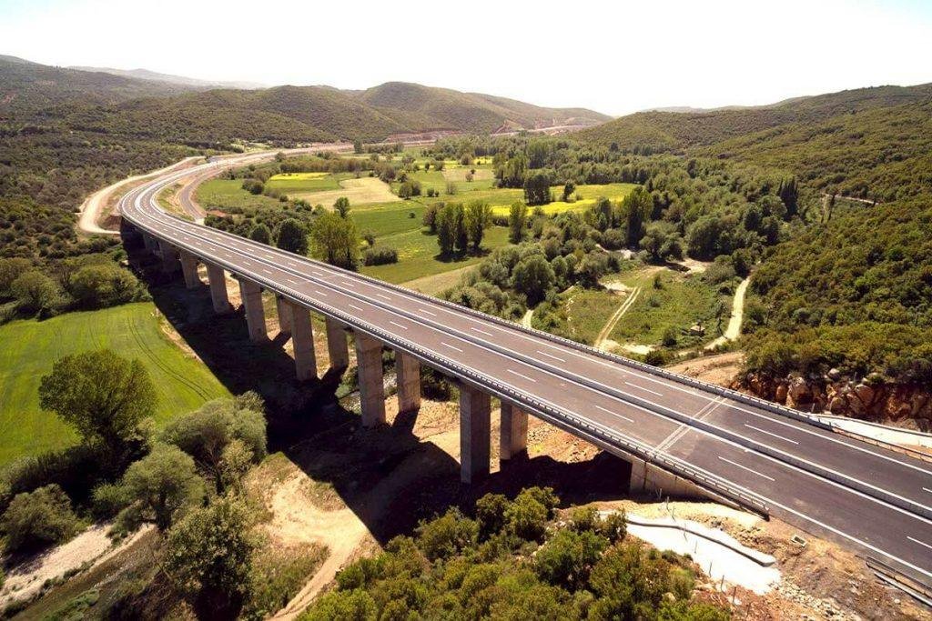 ΓΕΚ ΤΕΡΝΑ