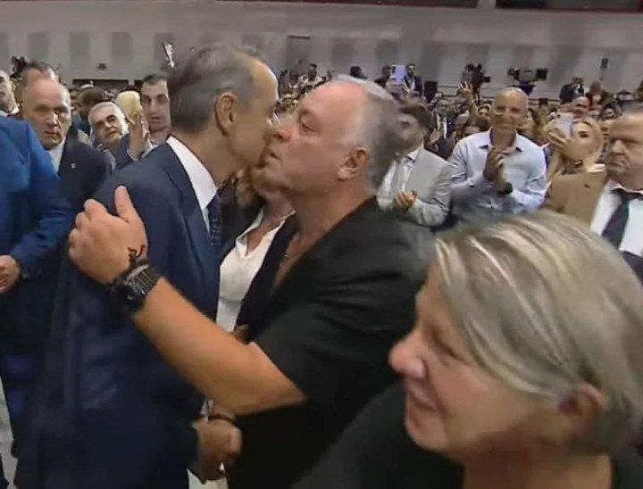 Μητσοτάκης