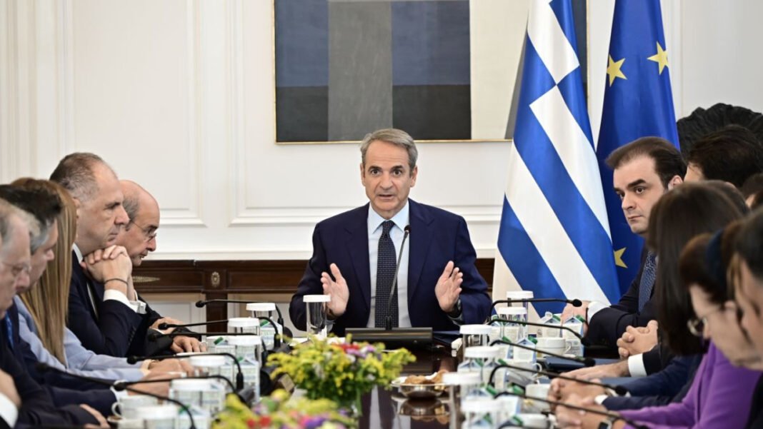 «Κατσάδα» για αστοχίες, φάλτσα και αυτογκόλ «Κατσάδα»-για-αστοχίες,-φάλτσα-και-αυτογκόλ