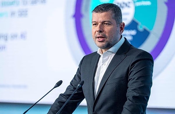 ΔΕΗ: Ψαλίδι στις αυξήσεις ρεύματος – Το ατού του φθηνού μπλέ τιμολογίου ΔΕΗ:-Ψαλίδι-στις-αυξήσεις-ρεύματος-–-Το-ατού-του-φθηνού-μπλέ-τιμολογίου