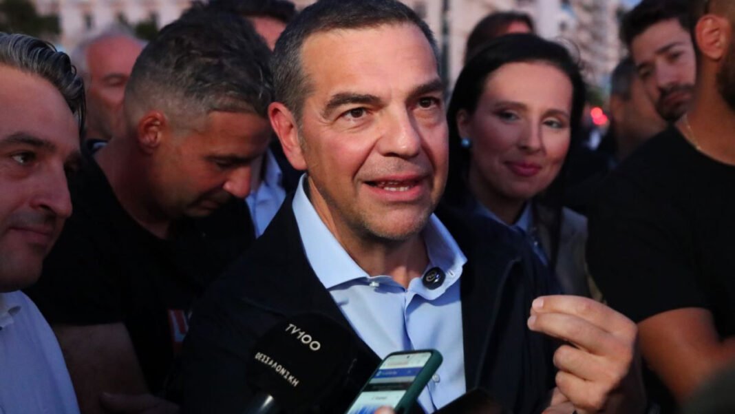 Τσίπρας για συνάντηση με αλιείς: «Ερημώνουν τα χωριά στη στεριά, ερημώνουν και οι θάλασσές μας» Τσίπρας-για-συνάντηση-με-αλιείς:-«Ερημώνουν-τα-χωριά-στη-στεριά,-ερημώνουν-και-οι-θάλασσές-μας»