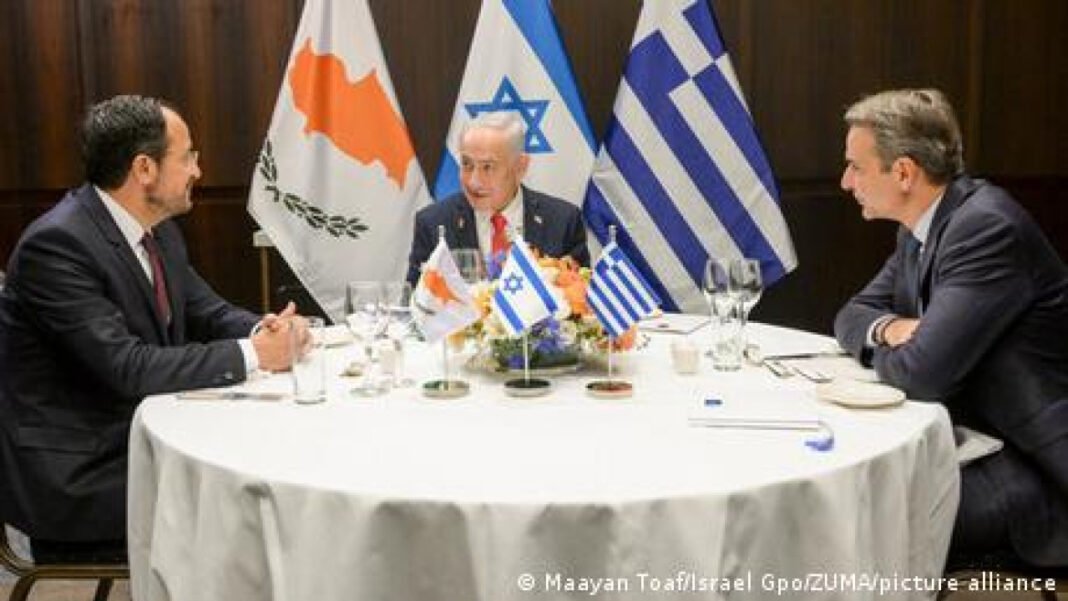 HB: Τα εξοπλιστικά σχέδια της Ελλάδας ανησυχούν την Τουρκία hb:-Τα-εξοπλιστικά-σχέδια-της-Ελλάδας-ανησυχούν-την-Τουρκία