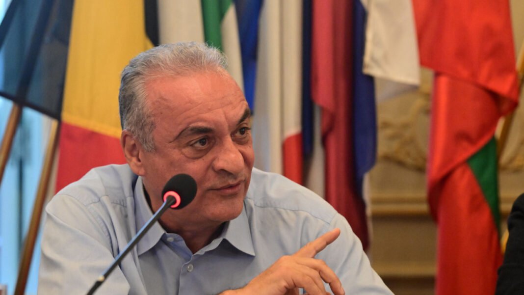 Κεφαλογιάννης για φον ντερ Λάιεν: Απαράδεκτες οι δηλώσεις της – Ο μακεδονικός πολιτισμός δεν έχει σχέση με το κράτος της Β. Μακεδονίας Κεφαλογιάννης-για-φον-ντερ-Λάιεν:-Απαράδεκτες-οι-δηλώσεις-της-–-Ο-μακεδονικός-πολιτισμός-δεν-έχει-σχέση-με-το-κράτος-της-Β.-Μακεδονίας