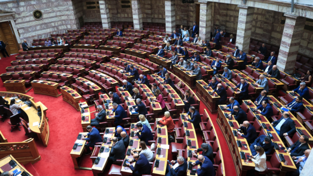 Βουλή: Εκλέχθηκαν οι Κοσμήτορες και οι Γραμματείς για τη νέα Σύνοδο Βουλή:-Εκλέχθηκαν-οι-Κοσμήτορες-και-οι-Γραμματείς-για-τη-νέα-Σύνοδο