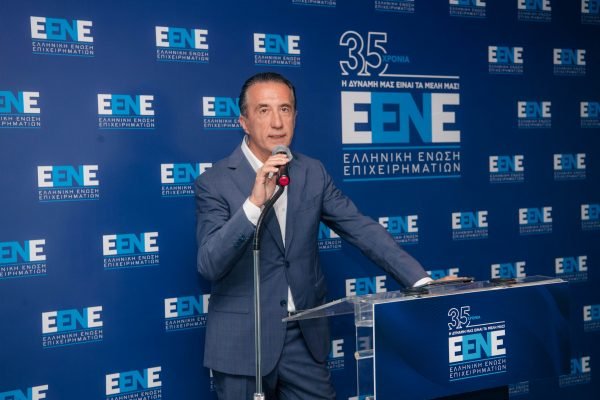 Χατζημηνάς στους ft: Πρόταση για διαφορετική φορολόγηση της πρόσθετης ανάπτυξης Χατζημηνάς-στους-ft:-Πρόταση-για-διαφορετική-φορολόγηση-της-πρόσθετης-ανάπτυξης