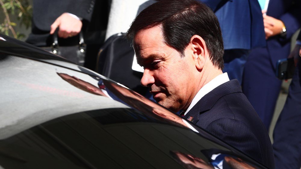 Τουρκικά ΜΜΕ για επίσκεψη Ρούμπιο και εξοπλισμούς: “Ετοιμάζεται για πόλεμο η Ελλάδα;” – Στο μικροσκόπιο F-35, Rafale και “Ασπίδα του Αχιλλέα” Τουρκικά-ΜΜΕ-για-επίσκεψη-Ρούμπιο-και-εξοπλισμούς:-“Ετοιμάζεται-για-πόλεμο-η-Ελλάδα;”-–-Στο-μικροσκόπιο-f-35,-rafale-και-“Ασπίδα-του-Αχιλλέα”