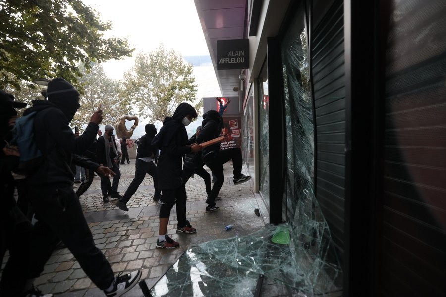 Βέλγιο: Φοιτητικές διαδηλώσεις εμπνευσμένες από τις κινητοποιήσεις στη Γαλλία Βέλγιο:-Φοιτητικές-διαδηλώσεις-εμπνευσμένες-από-τις-κινητοποιήσεις-στη-Γαλλία