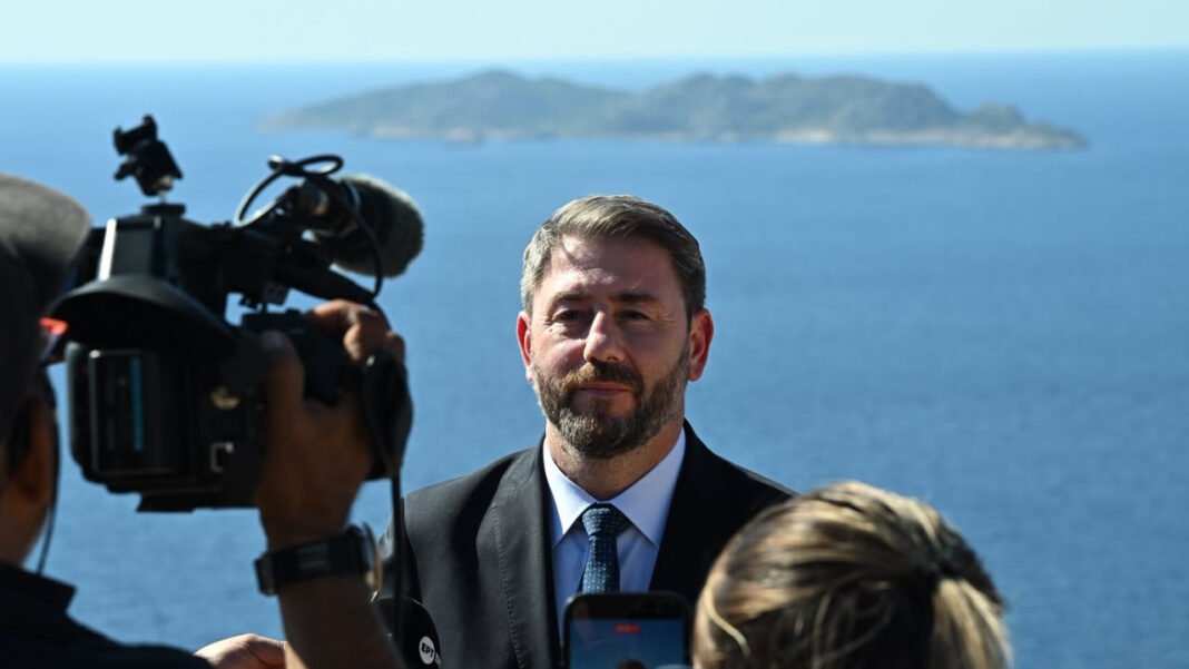 Ανδρουλάκης από Καστελλόριζο: «Αδιαπραγμάτευτα τα κυριαρχικά μας δικαιώματα σε Αιγαίο και Ανατολική Μεσόγειο» Ανδρουλάκης-από-Καστελλόριζο:-«Αδιαπραγμάτευτα-τα-κυριαρχικά-μας-δικαιώματα-σε-Αιγαίο-και-Ανατολική-Μεσόγειο»