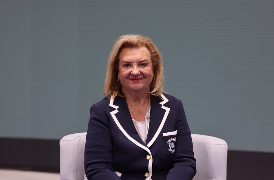 ΜΕΒΓΑΛ:-Πώς-θα-είναι-το-mega-plan-της-στο-γιαούρτι