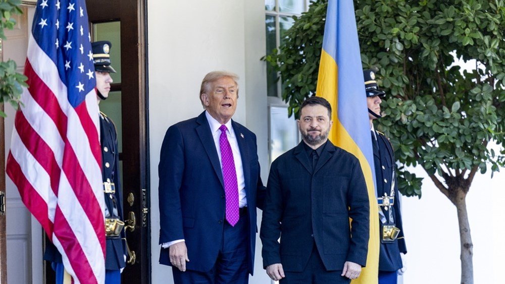 Ενεργειακή εκεχειρία ανάμεσα σε Ρωσία και Ουκρανία ανακοίνωσε ο Ντ. Τραμπ: Μην την παραβιάσει κανείς Ενεργειακή-εκεχειρία-ανάμεσα-σε-Ρωσία-και-Ουκρανία-ανακοίνωσε-ο-Ντ.-Τραμπ:-Μην-την-παραβιάσει-κανείς