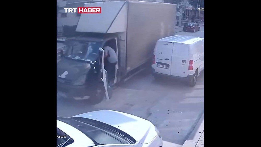 Τραγωδία στην Τουρκία: Νεκροί και τραυματίες σε σύγκρουση λεωφορείου με νταλίκα Τραγωδία-στην-Τουρκία:-Νεκροί-και-τραυματίες-σε-σύγκρουση-λεωφορείου-με-νταλίκα