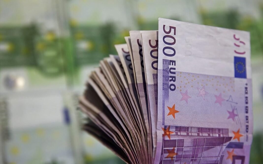 Δημόσιο χρέος: Το σχέδιο για να «σβήσουν» έως 10,2 δισ. ευρώ το 2027 – Το μαξιλάρι των 30 δισ. Δημόσιο-χρέος:-Το-σχέδιο-για-να-«σβήσουν»-έως-10,2-δισ-ευρώ-το-2027-–-Το-μαξιλάρι-των-30-δισ.