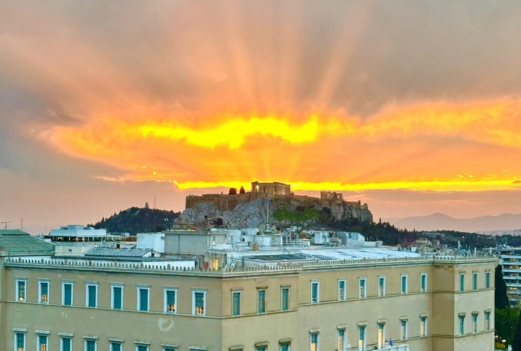 Golden Age Capital: Ετοιμάζει 3 νέα deals και βλέπει… Euronext Athens golden-age-capital:-Ετοιμάζει-3-νέα-deals-και-βλέπει…-euronext-athens