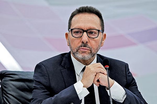 Στουρνάρας: Τρεις εστίες κινδύνου για την παγκόσμια οικονομία το 2027 Στουρνάρας:-Τρεις-εστίες-κινδύνου-για-την-παγκόσμια-οικονομία-το-2027