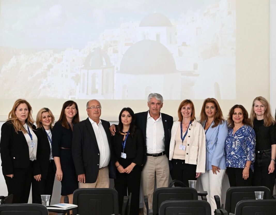 Santorini-Mykonos Tourism Forum: Στο επίκεντρο επιμήκυνση τουριστικής περιόδου, πολιτισμός, ποιότητα santorini-mykonos-tourism-forum:-Στο-επίκεντρο-επιμήκυνση-τουριστικής-περιόδου,-πολιτισμός,-ποιότητα