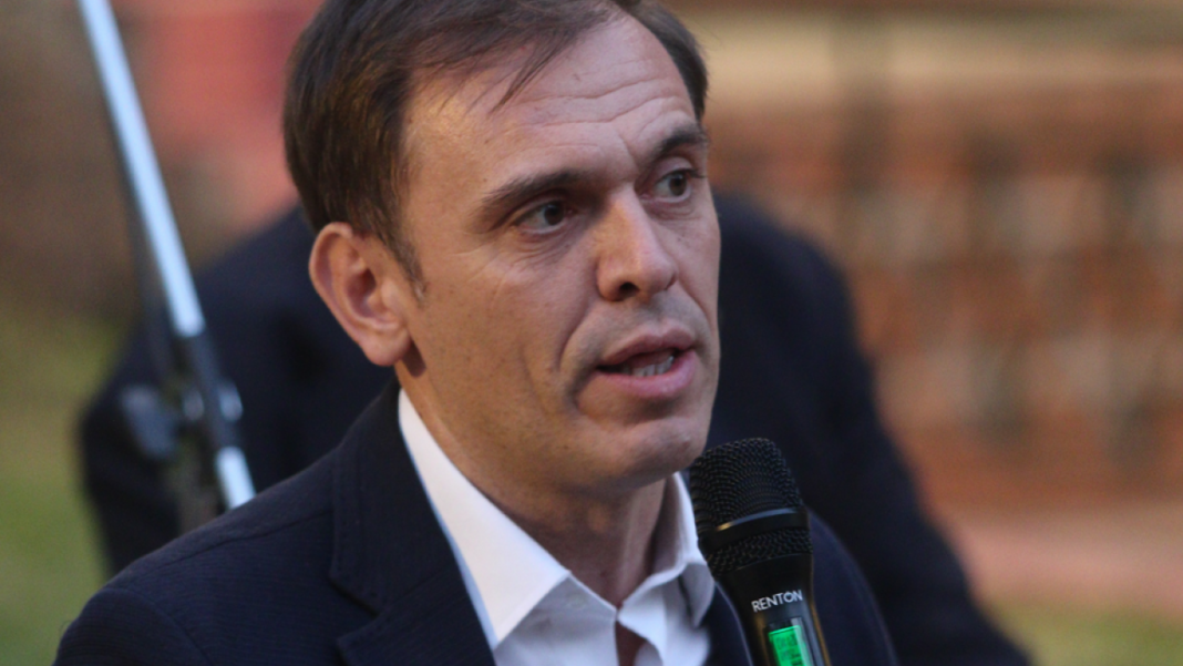 Μάντζος για αποπομπή Γκίλφοϊλ: «Η κυβέρνηση Μητσοτάκη θα δώσει απαντήσεις, ή θα συνεχίσει να σιωπά;» Μάντζος-για-αποπομπή-Γκίλφοϊλ:-«Η-κυβέρνηση-Μητσοτάκη-θα-δώσει-απαντήσεις,-ή-θα-συνεχίσει-να-σιωπά;»