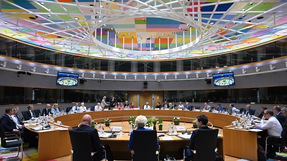 Ευρωπαϊκό Συμβούλιο: Το τελικό ντοκουμέντο – 15 ώρες για να βρεθεί συμβιβασμός προθέσεων στην ενέργεια Ευρωπαϊκό-Συμβούλιο:-Το-τελικό-ντοκουμέντο-–-15-ώρες-για-να-βρεθεί-συμβιβασμός-προθέσεων-στην-ενέργεια