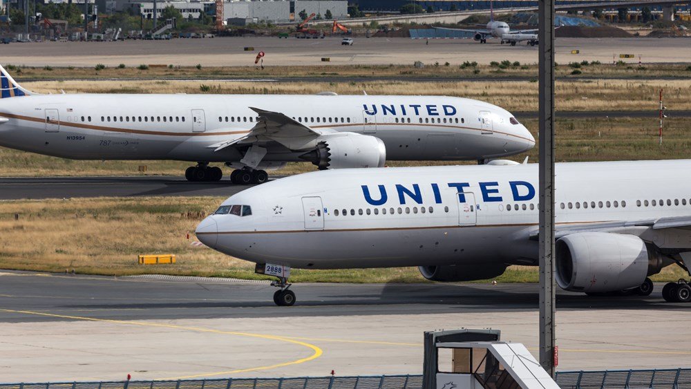 United Airlines: “Προσγειώνει” τις προβλέψεις για την κερδοφορία το 2026 united-airlines:-“Προσγειώνει”-τις-προβλέψεις-για-την-κερδοφορία-το-2026