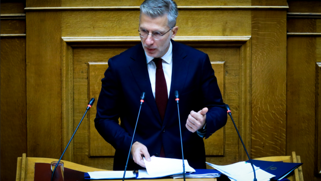 Ψηφίστηκε κατά πλειοψηφία στη Βουλή το ν/σ για τα Social Media – Παπαστεργίου: Το νομοσχέδιο φέρνει στην κοινωνία κάτι που περιμένει Ψηφίστηκε-κατά-πλειοψηφία-στη-Βουλή-το-ν/σ-για-τα-social-media-–-Παπαστεργίου:-Το-νομοσχέδιο-φέρνει-στην-κοινωνία-κάτι-που-περιμένει