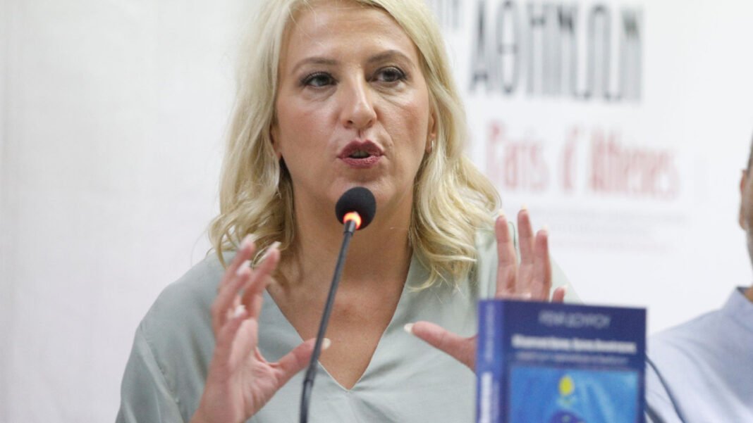 Ρένα Δούρου: «Η λαϊκή εντολή εκατομμυρίων συμπολιτών μας ποδοπατήθηκε από τις μωροφιλοδοξίες πολλών» Ρένα-Δούρου:-«Η-λαϊκή-εντολή-εκατομμυρίων-συμπολιτών-μας-ποδοπατήθηκε-από-τις-μωροφιλοδοξίες-πολλών»