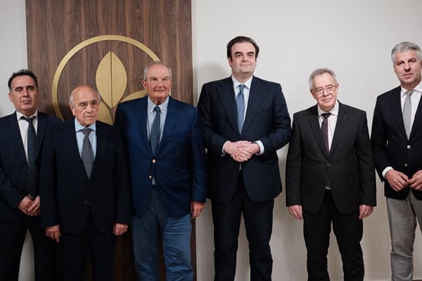 Πιερρακάκης: Λελογισμένες οι αυξήσεις στη φορολογία καπνικών προϊόντων, θα «τρέξουν» από 2036 Πιερρακάκης:-Λελογισμένες-οι-αυξήσεις-στη-φορολογία-καπνικών-προϊόντων,-θα-«τρέξουν»-από-2036