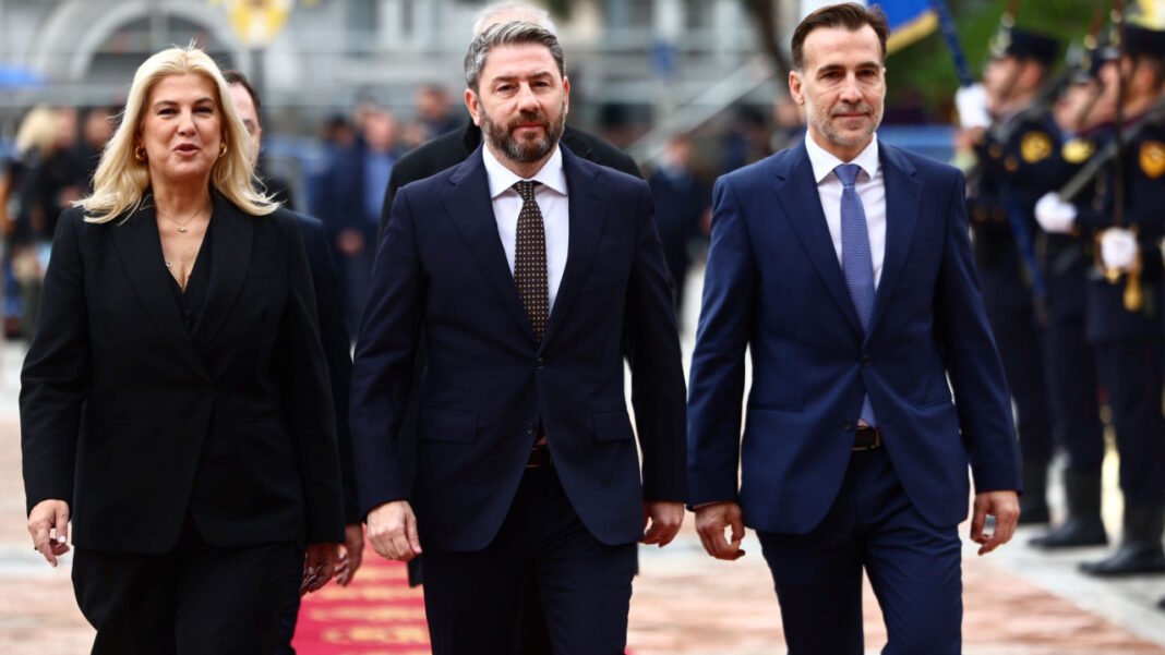Η περιοδεία Ανδρουλάκη στη Β. Ελλάδα και ο καφές Τσουκαλά με τον Μελίδη του ΣΥΡΙΖΑ που άναψε φωτιές Η-περιοδεία-Ανδρουλάκη-στη-Β.-Ελλάδα-και-ο-καφές-Τσουκαλά-με-τον-Μελίδη-του-ΣΥΡΙΖΑ-που-άναψε-φωτιές