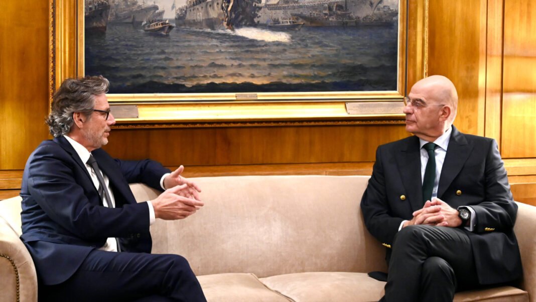 Συνάντηση Δένδια με τον Γερμανό υφυπουργό Άμυνας – Στο επίκεντρο η αμυντική συνεργασία Συνάντηση-Δένδια-με-τον-Γερμανό-υφυπουργό-Άμυνας-–-Στο-επίκεντρο-η-αμυντική-συνεργασία