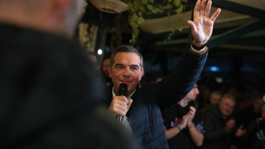 Αλέξης Τσίπρας: Η ΕΛΑΣ αντίπαλος πόλος απέναντι στη Δεξιά και όχι δεκανίκι της Αλέξης-Τσίπρας:-Η-ΕΛΑΣ-αντίπαλος-πόλος-απέναντι-στη-Δεξιά-και-όχι-δεκανίκι-της