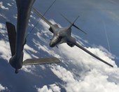 Οι ΗΠΑ αποσύρουν βομβαρδιστικά από τη βάση Fairford στη Βρετανία για λόγους ασφαλείας